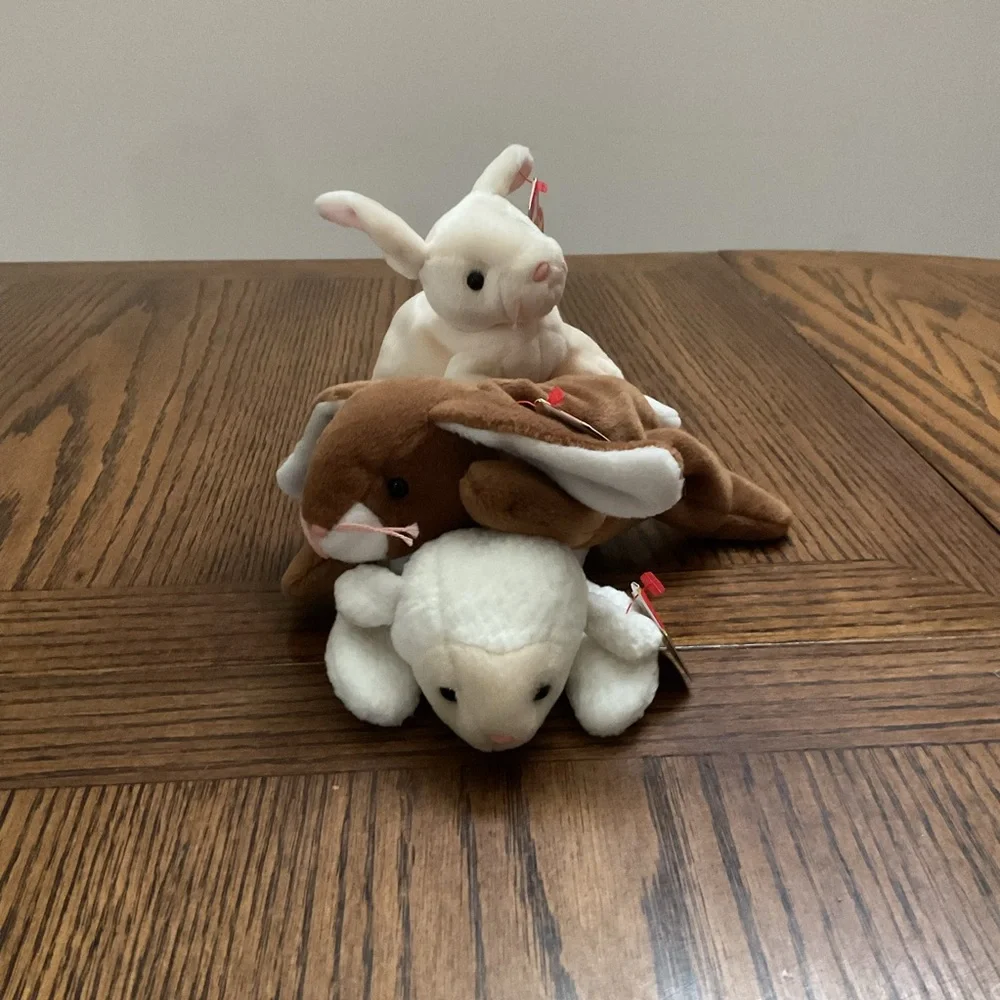 Ty Easter 🐣 bunny rabbits Ears & Nibbler & lamb Fleece beanie babies set